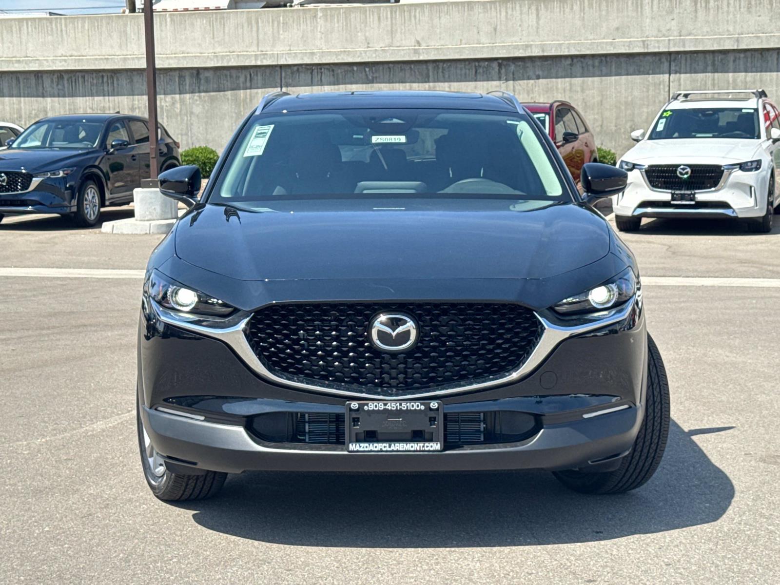 2025 Mazda CX-30 2.5 S Preferred photo 2