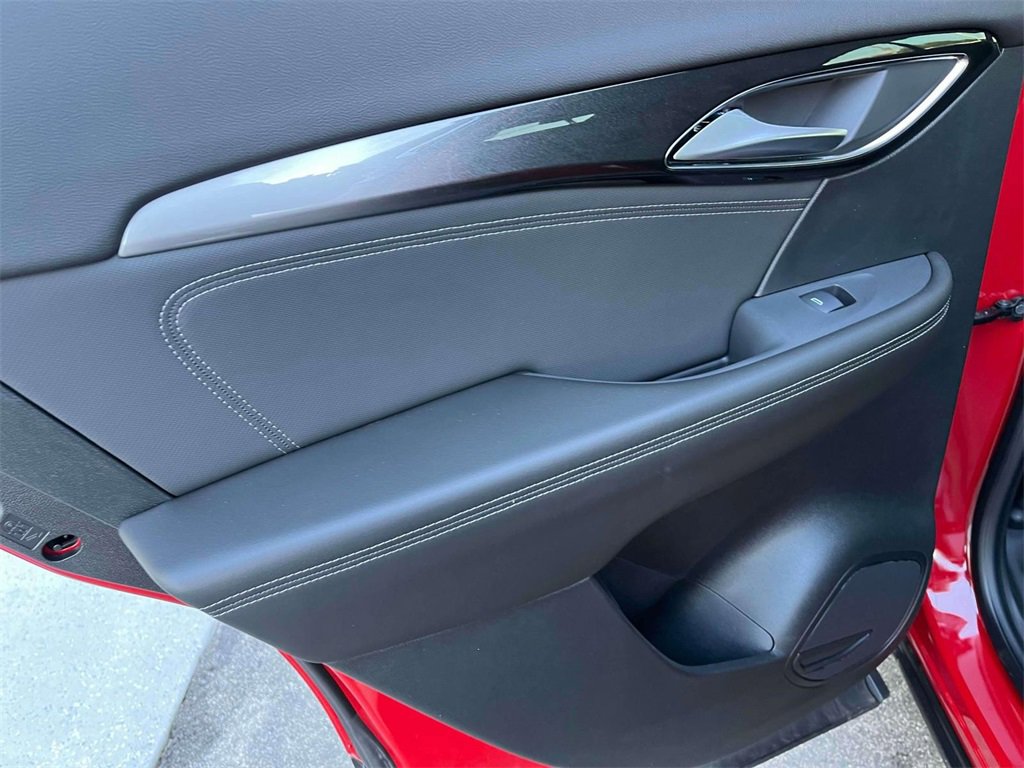 2025 Buick Envision Preferred photo 15