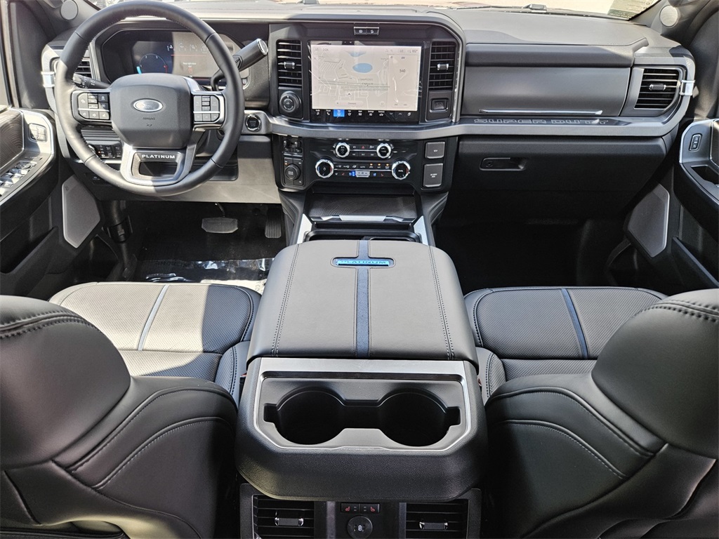 2025 Ford F-350 Platinum photo 39