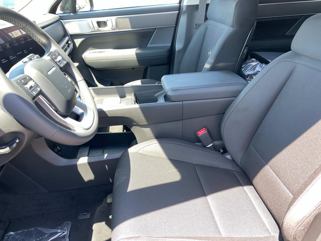 2026 Hyundai Santa Fe SE photo 16