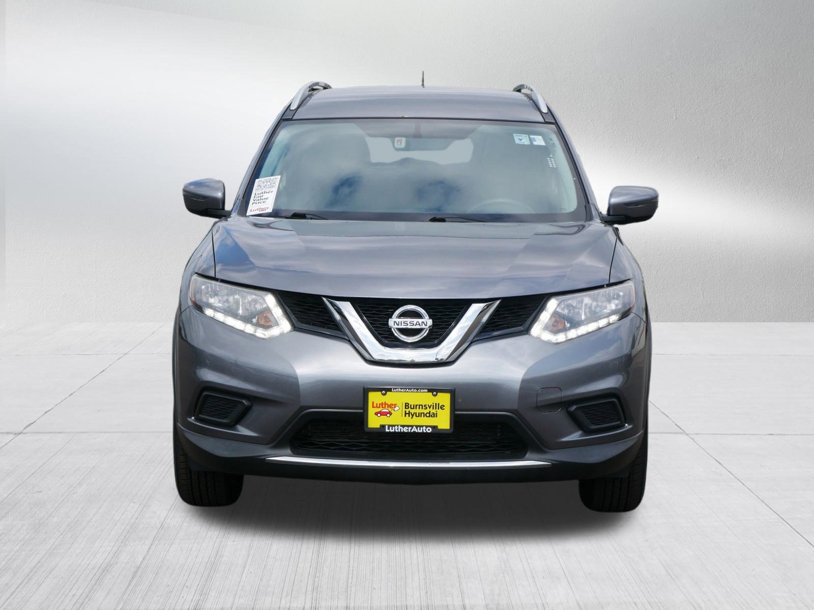 Used 2016 Nissan Rogue SV with VIN KNMAT2MVXGP593607 for sale in Burnsville, Minnesota