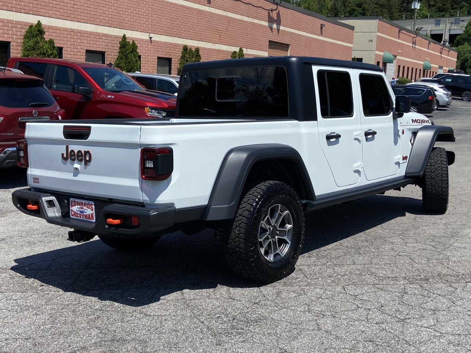 2024 Jeep Gladiator Mojave photo 21