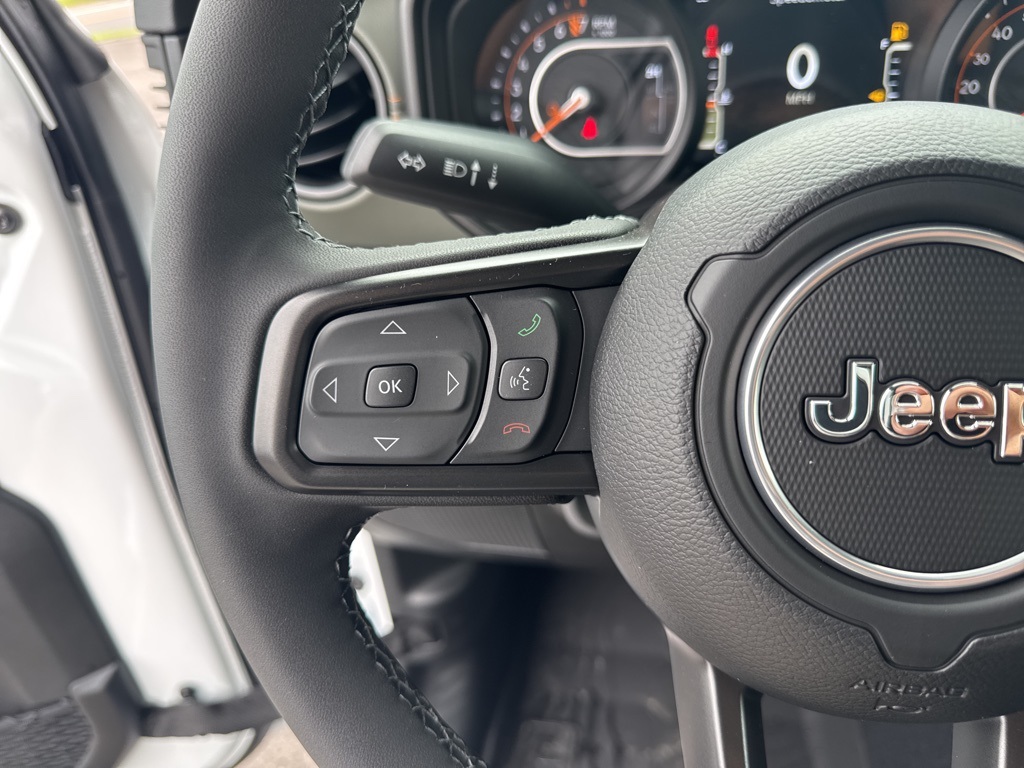 2025 Jeep Gladiator Mojave photo 51