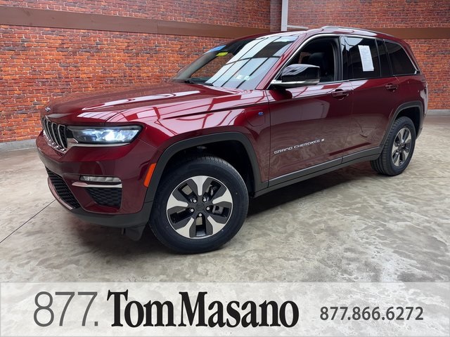 2022 Jeep Grand Cherokee 4xe's photo