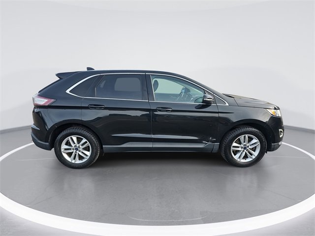 2015 Ford Edge SEL photo 2