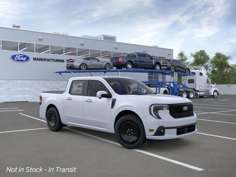 2026 Ford Maverick Lobo High's photo