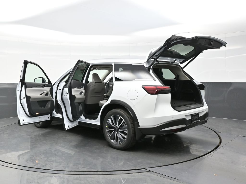 2026 Infiniti QX60 Luxe photo 44