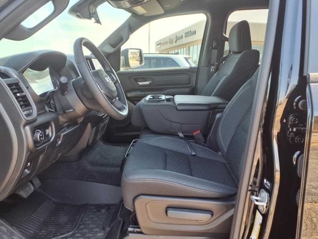 2025 Ram 1500 Warlock photo 12