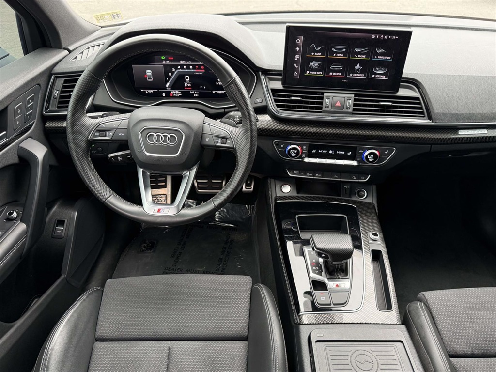 2022 Audi SQ5 Premium Plus photo 16