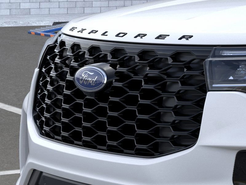 2025 Ford Explorer ST-Line photo 12