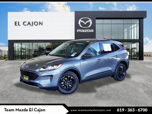 2022 Ford Escape SE's photo