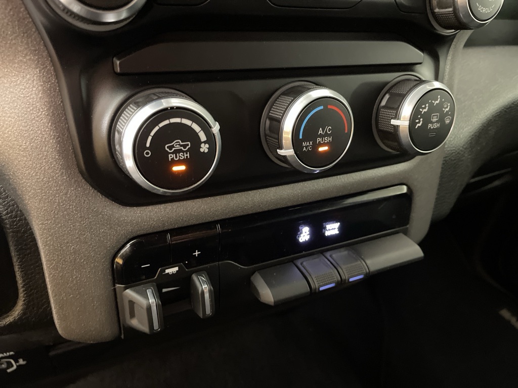 2022 Ram 2500 Tradesman photo 26