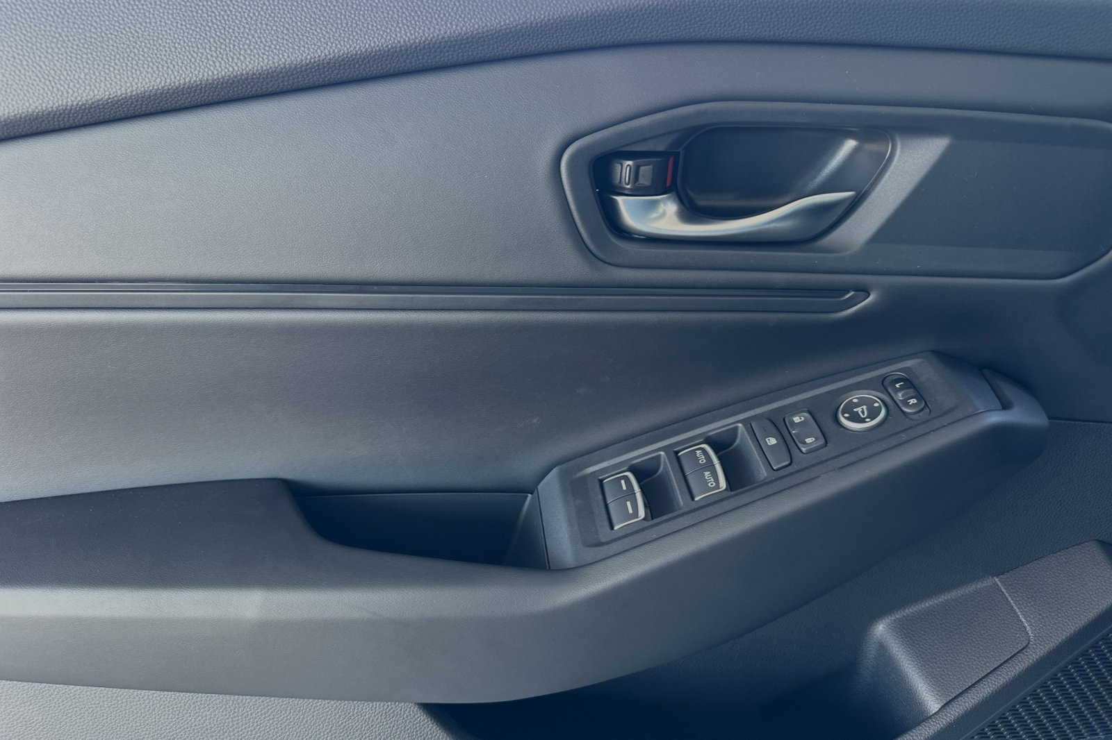 2025 Honda Accord SE photo 10