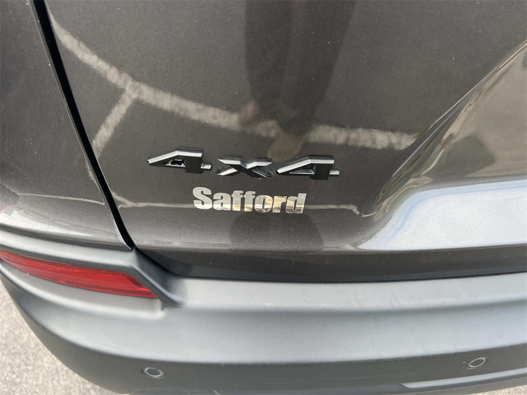 2020 Jeep Cherokee Altitude photo 15