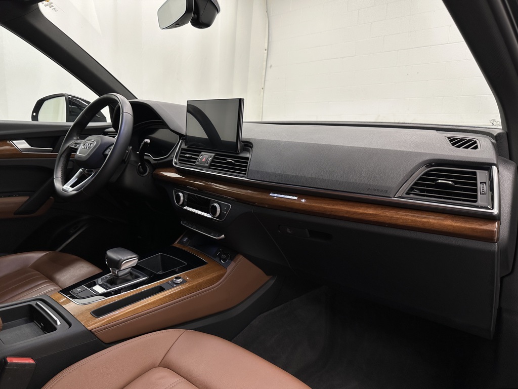 2022 Audi Q5 45 S line Premium Plus photo 16