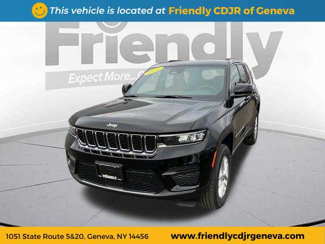 2025 Jeep Grand Cherokee Laredo's photo