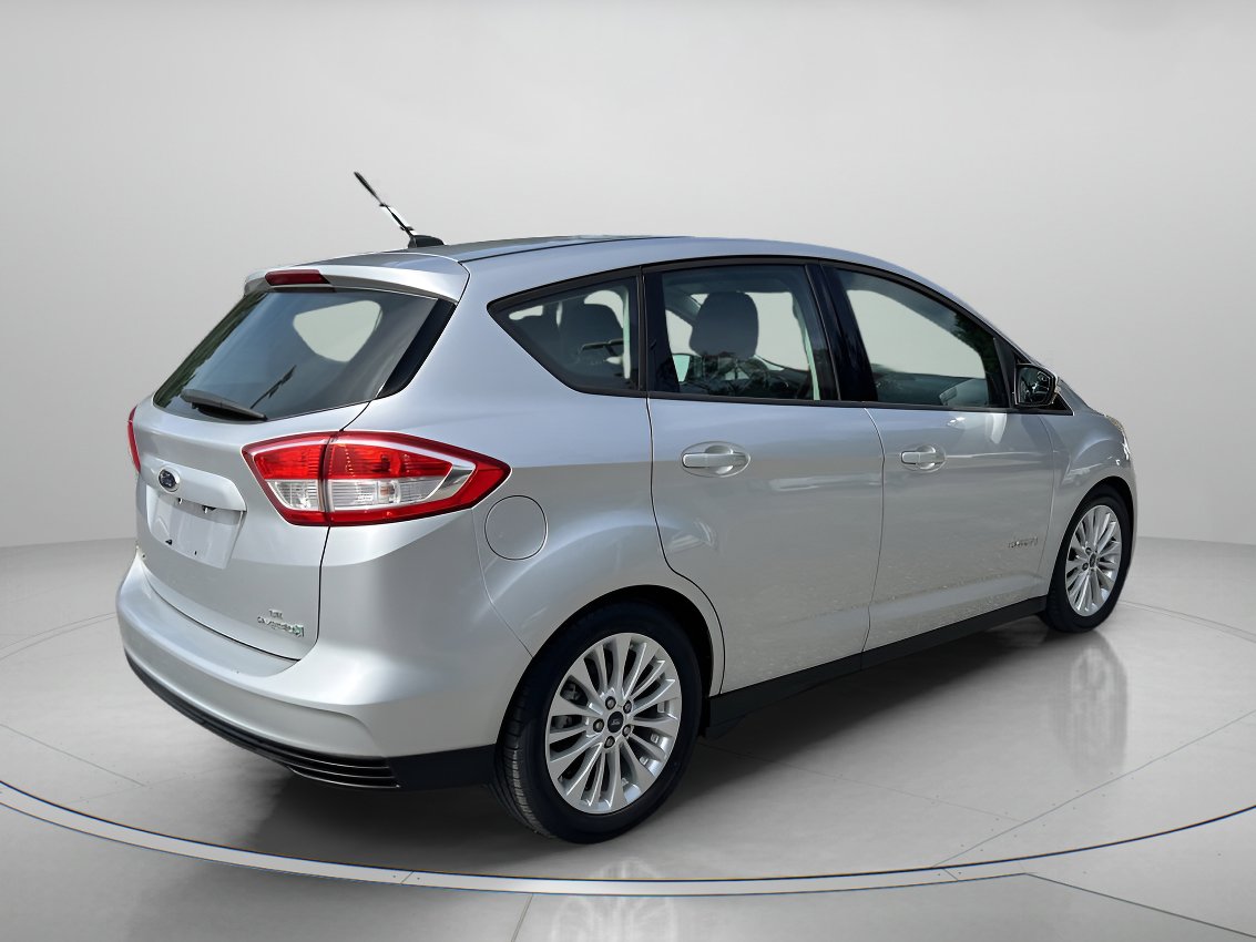 2017 Ford C-Max Hybrid SE photo 3