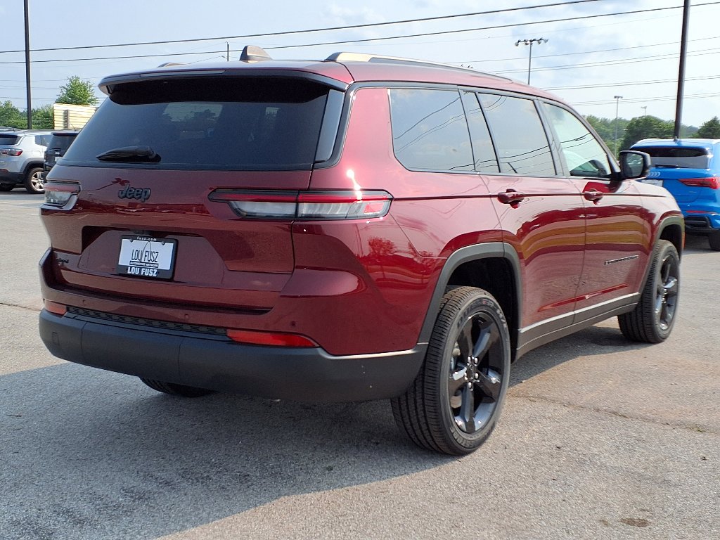 2025 Jeep Grand Cherokee Altitude X photo 16