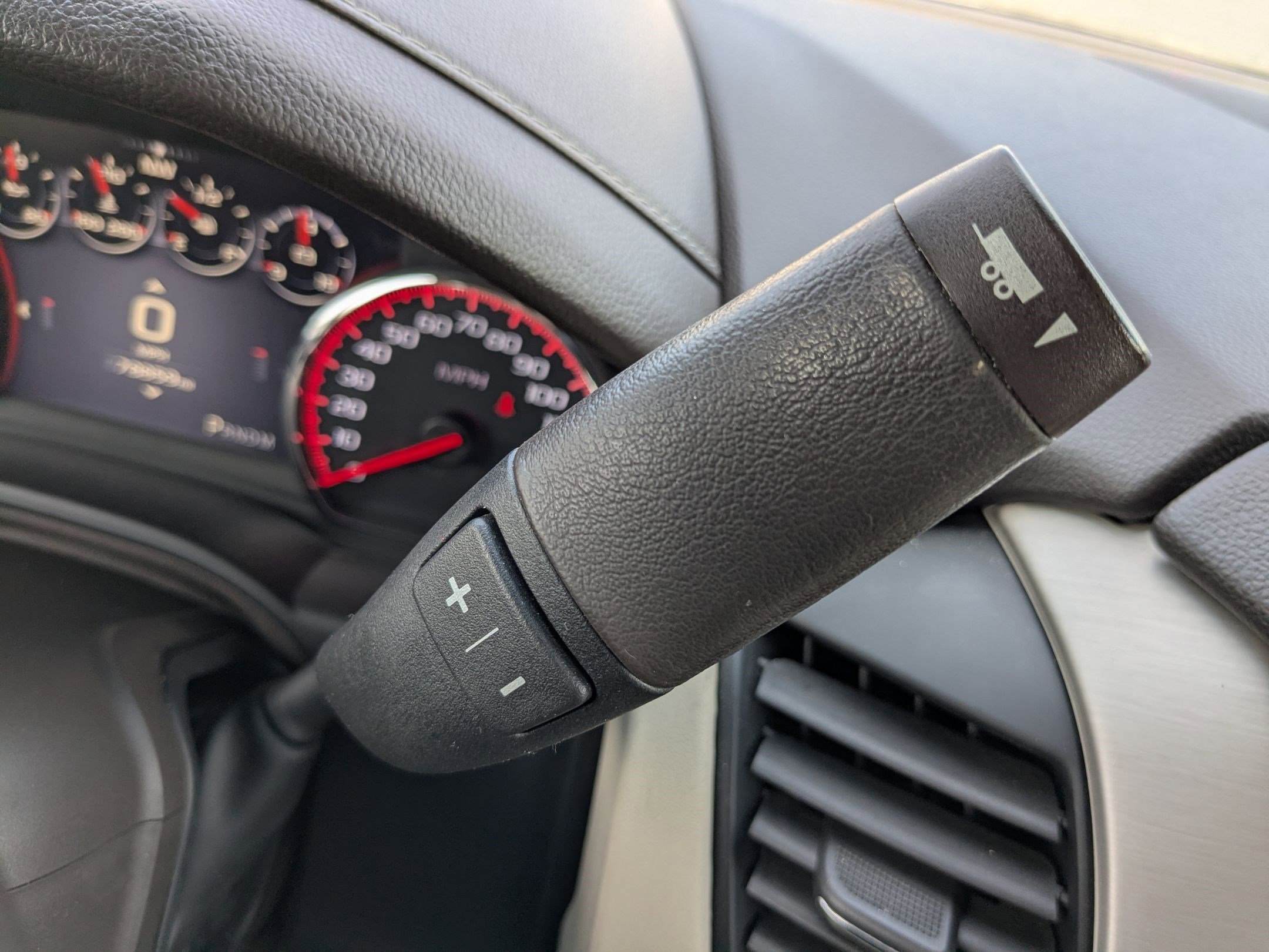 2015 Gmc Yukon Denali photo 22