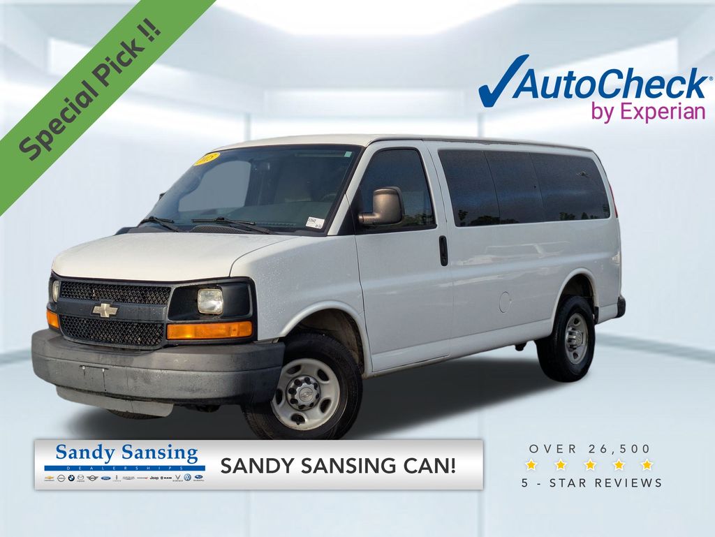 Pre-Owned 2015 Chevrolet Express 2500 Work Van 3D Cargo Van in