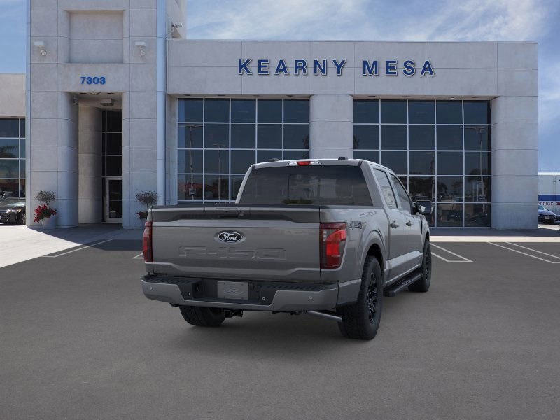 2025 Ford F-150 XLT photo 8