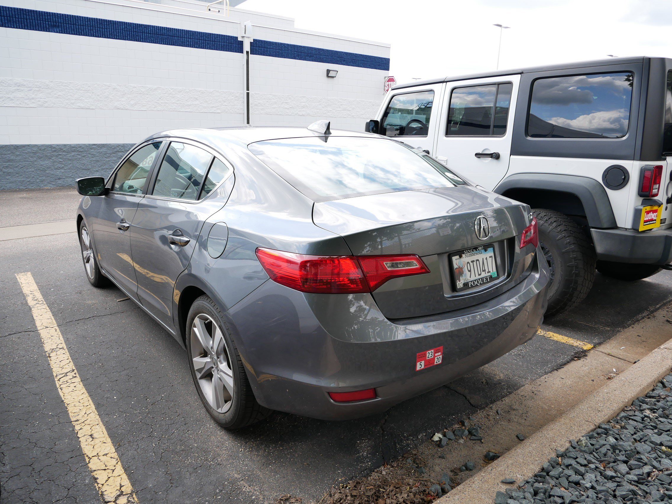 2013 Acura ILX 2.0L Premium photo 4