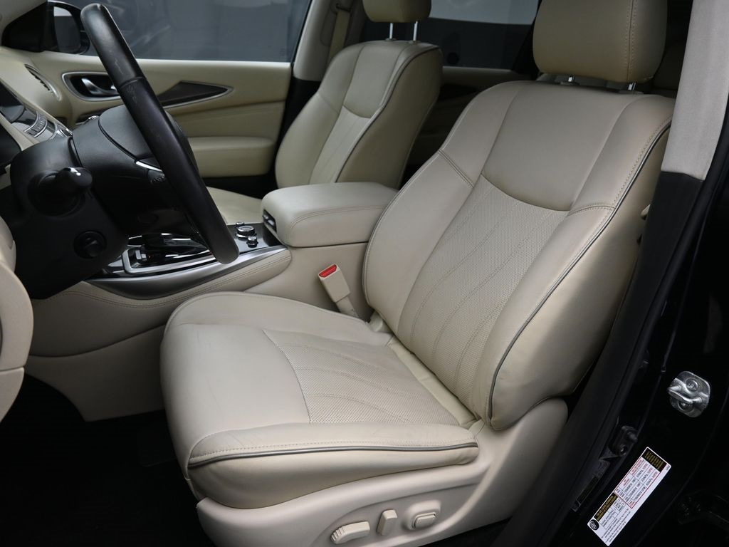 2019 Infiniti QX60 Luxe photo 11