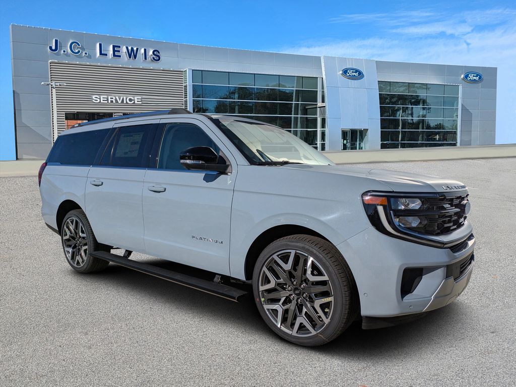2025 Ford Expedition Platinum's photo