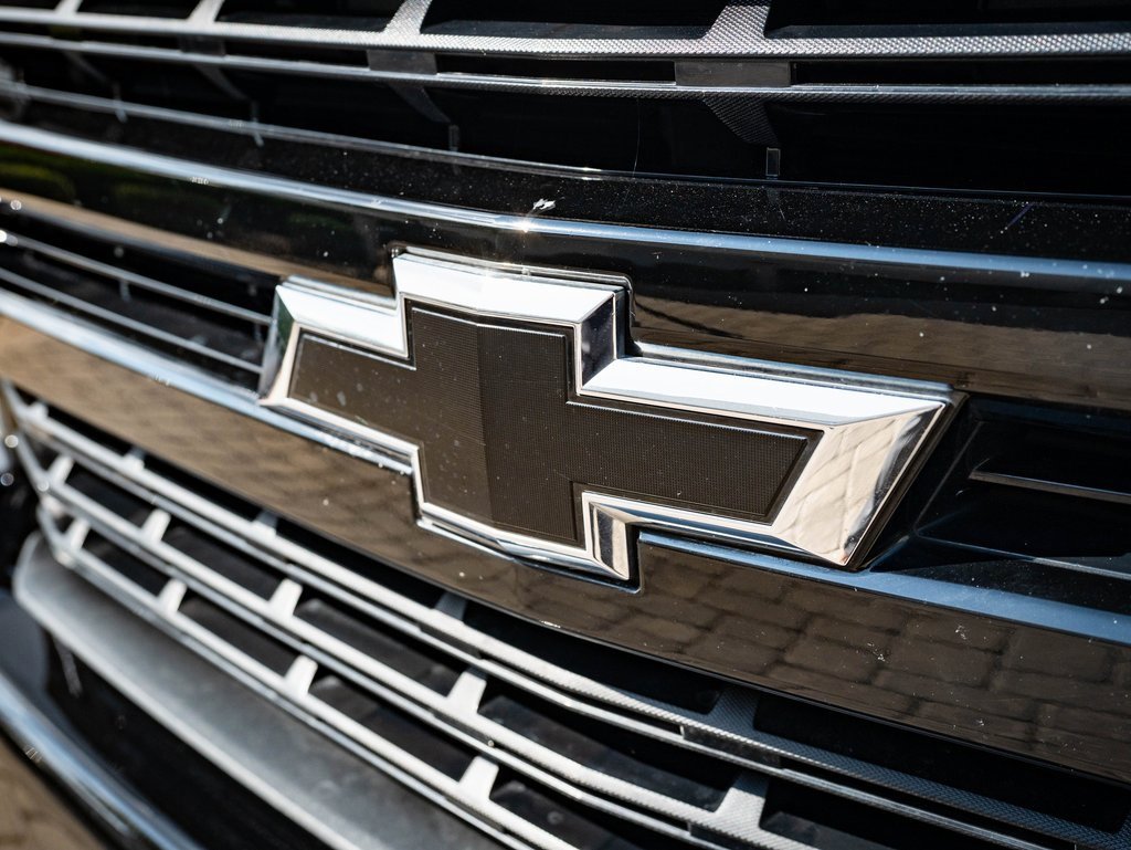 2019 Chevrolet Silverado 1500 LT Trail Boss photo 2