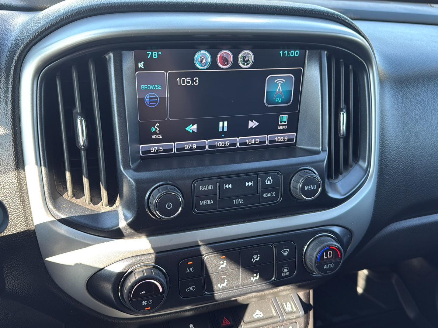2015 Chevrolet Colorado LT photo 6