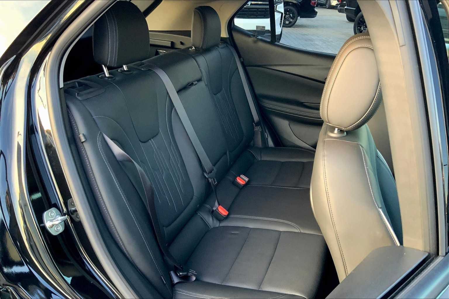 2024 Buick Encore GX Avenir photo 18