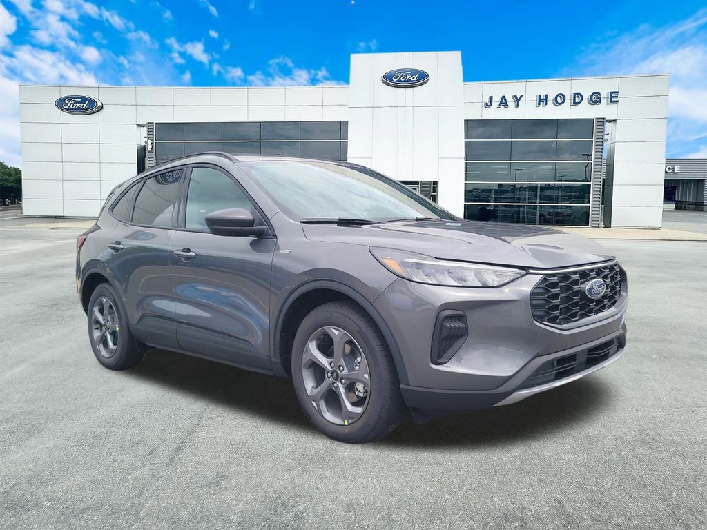 2025 Ford Escape ST-Line's photo