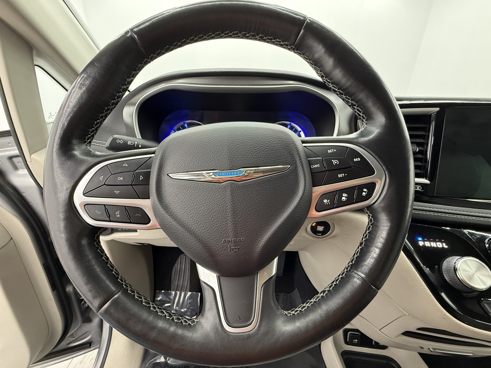 2021 Chrysler Pacifica Hybrid Touring L photo 20