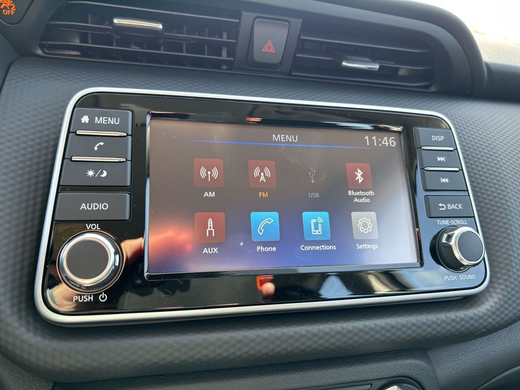 2025 Nissan Kicks Play S photo 22