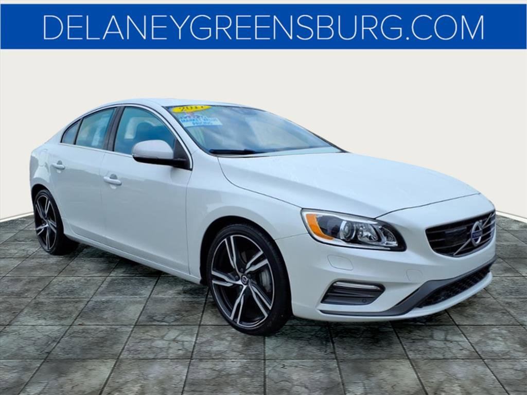 2017 Volvo S60 T6 R-Design Platinum
