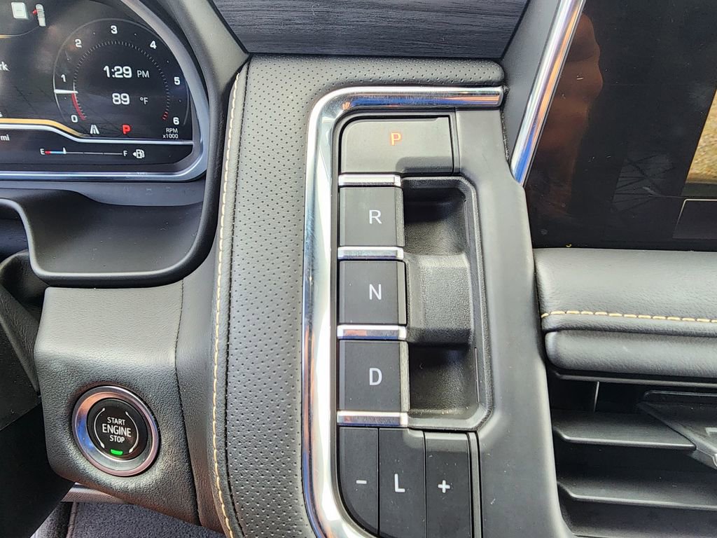 2023 Gmc Yukon SLT photo 20
