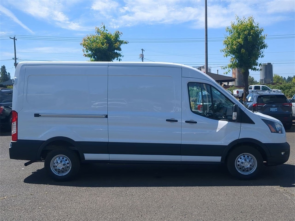 2025 Ford Transit photo 6
