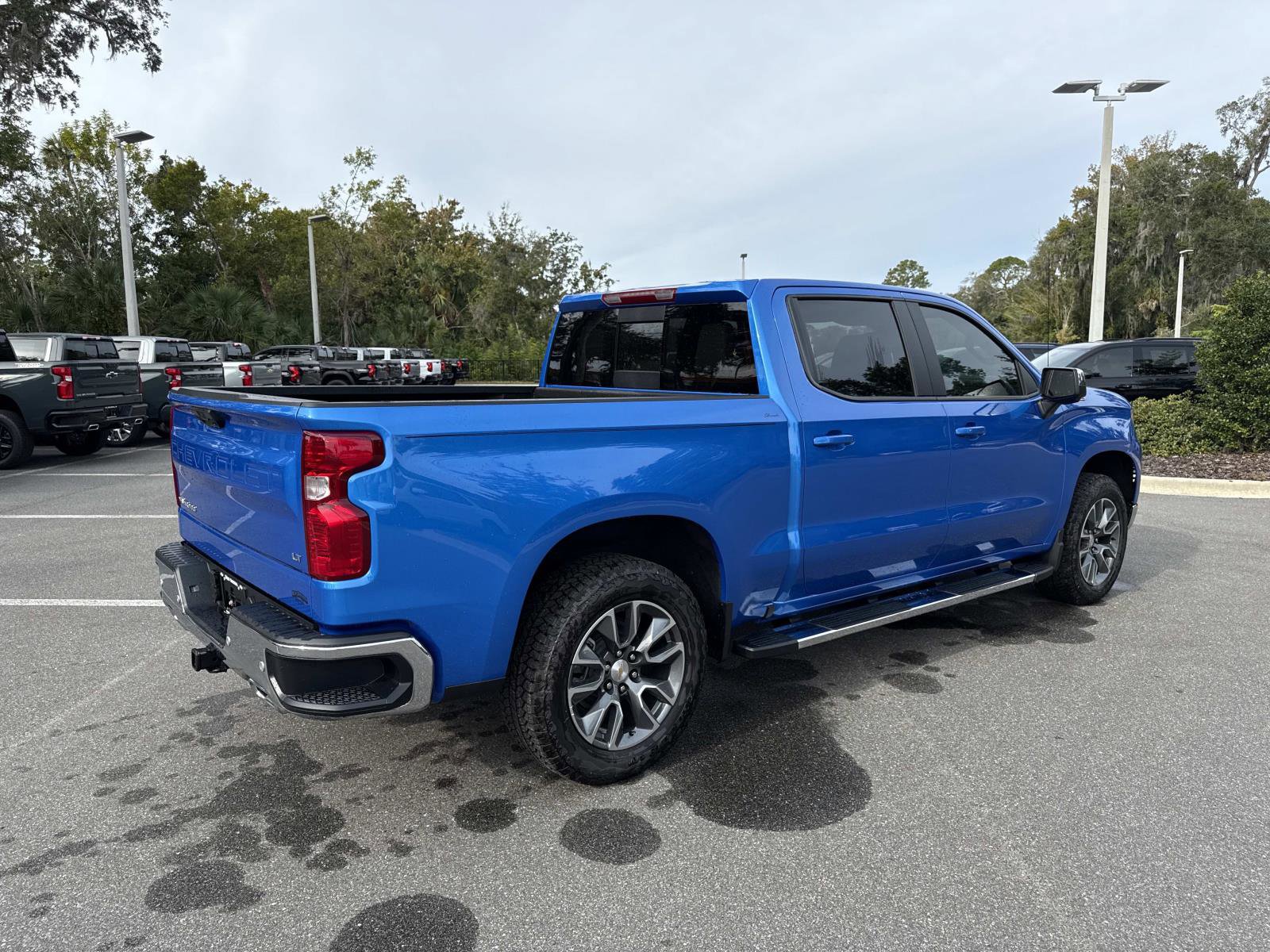 2026 Chevrolet Silverado 1500 LT photo 3