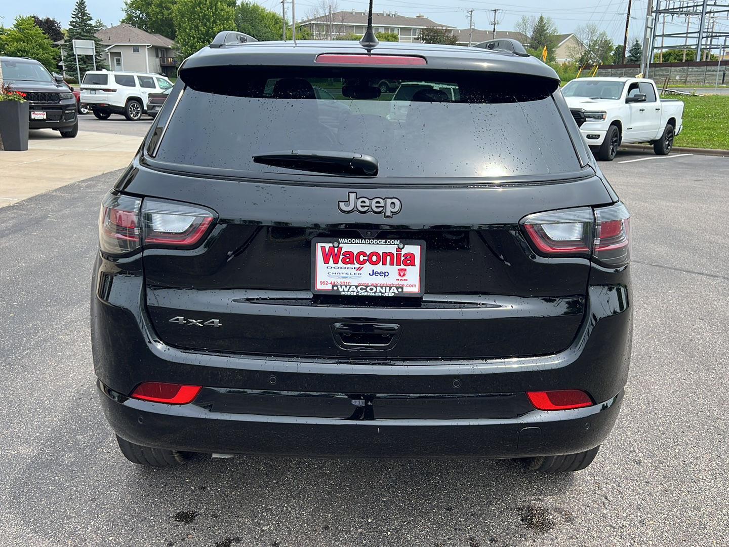 2025 Jeep Compass Limited photo 5