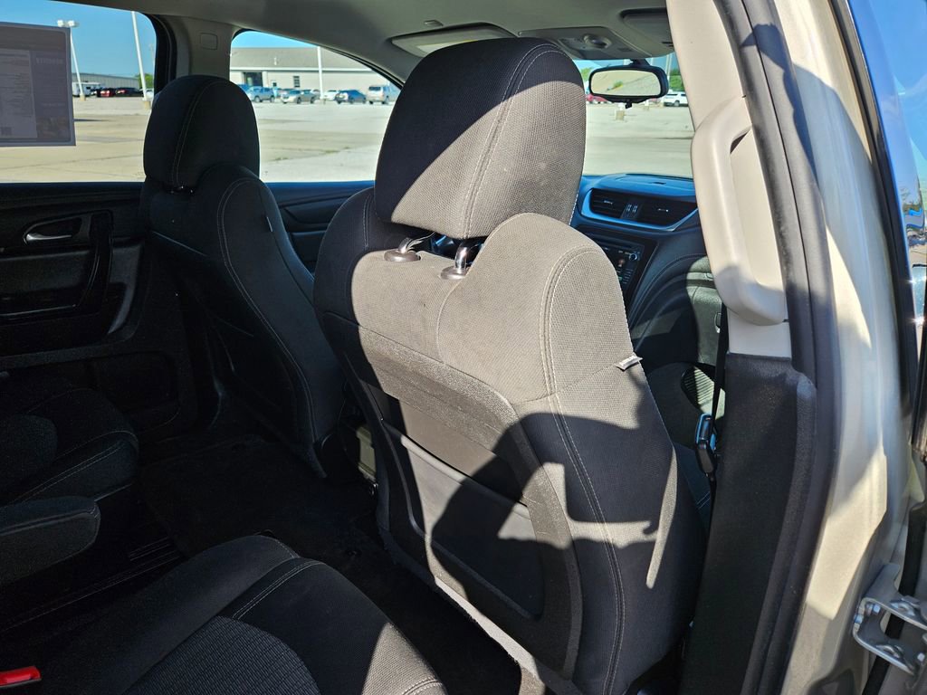 2017 Chevrolet Traverse 1LT photo 29