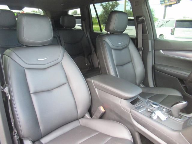 2021 Cadillac XT6 Luxury photo 7