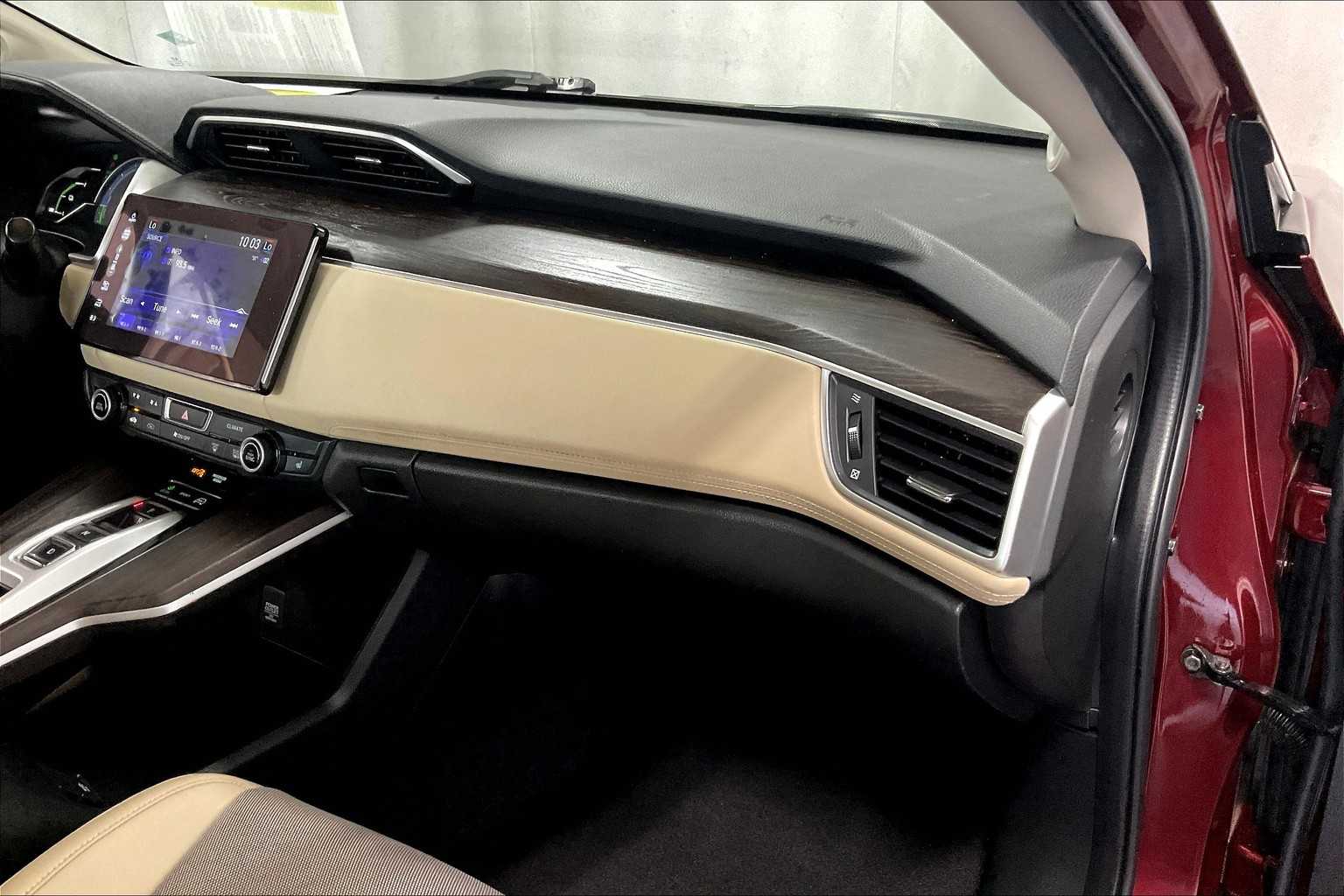 2018 Honda Clarity Plug-In Hybrid photo 11