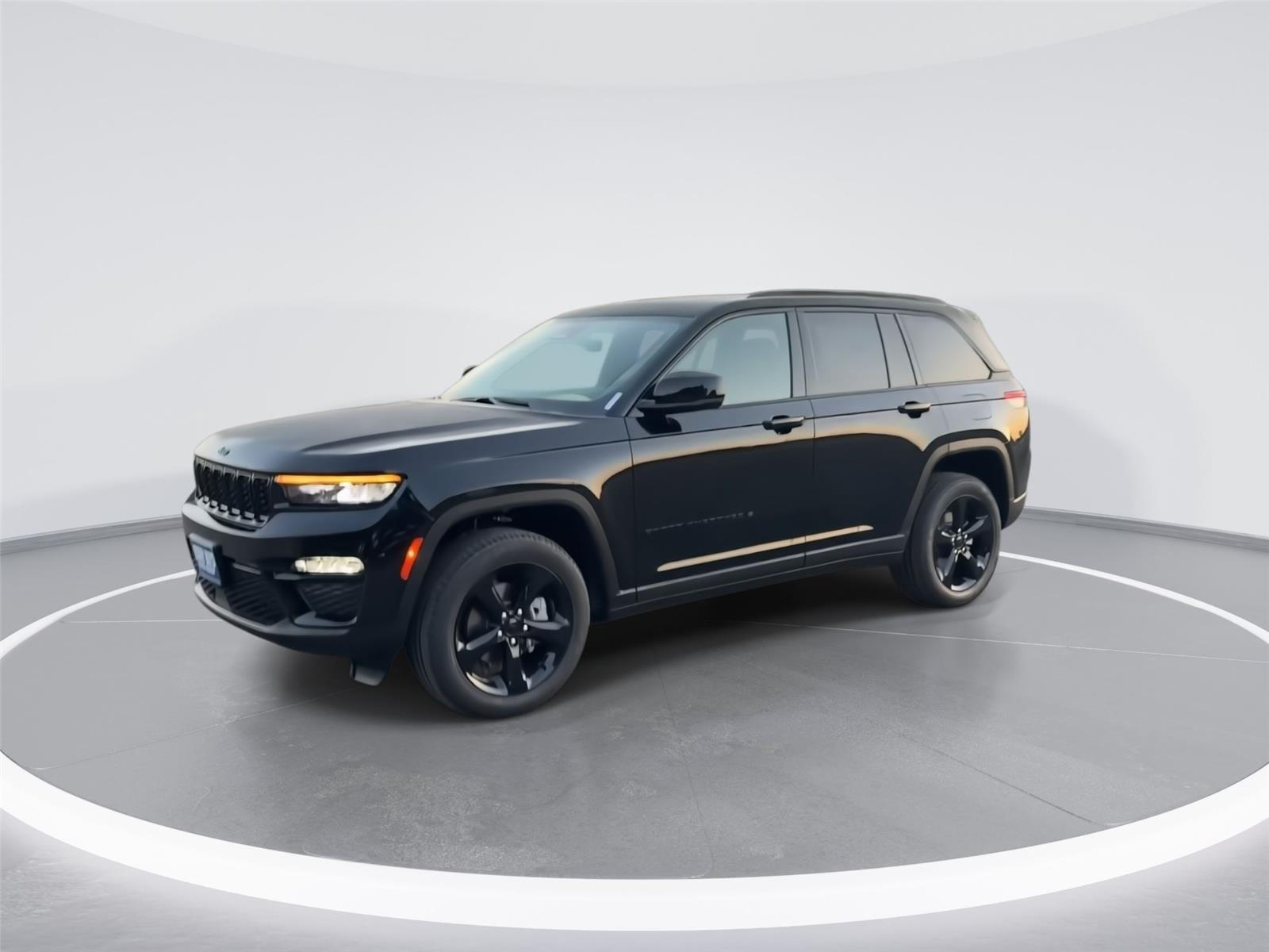 2025 Jeep Grand Cherokee Limited photo 4