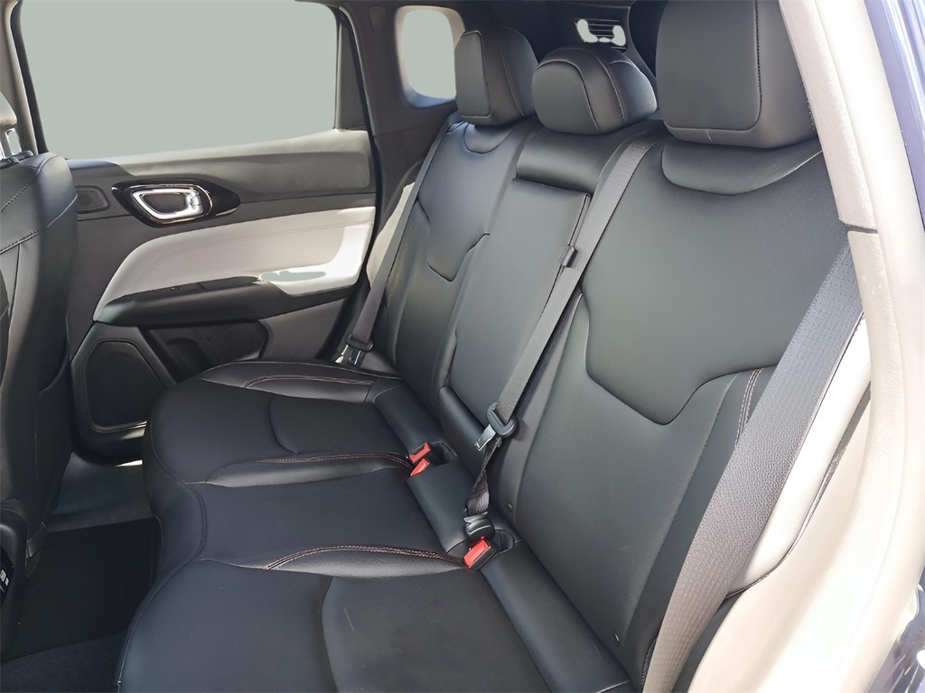 2024 Jeep Compass Limited photo 9