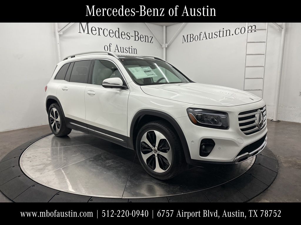 2026 Mercedes-Benz GLB GLB 250's photo