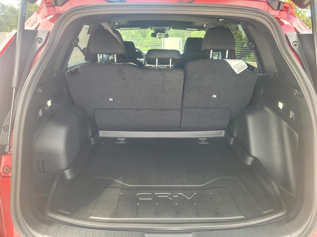 2026 Honda CR-V Hybrid Sport photo 16