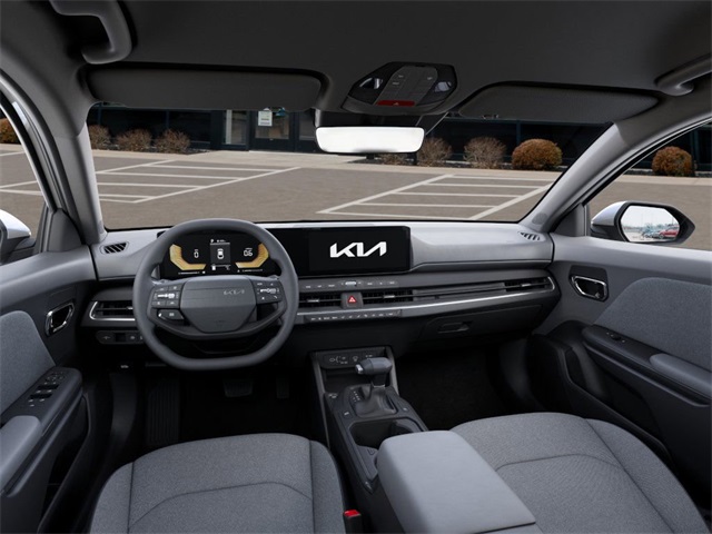 2025 Kia K4 LXS photo 12