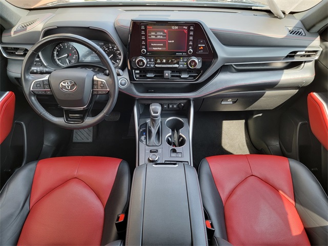 2021 Toyota Highlander XSE photo 18
