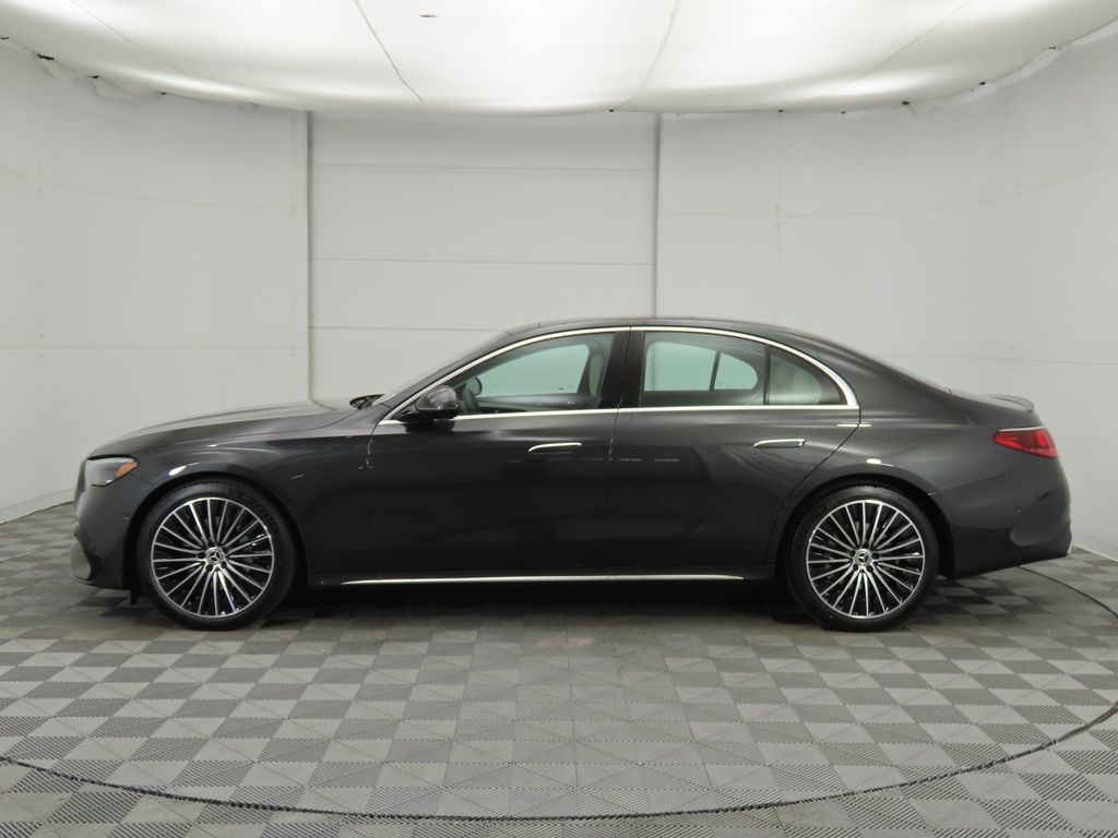 2026 Mercedes Benz E 350 4MATIC photo 8
