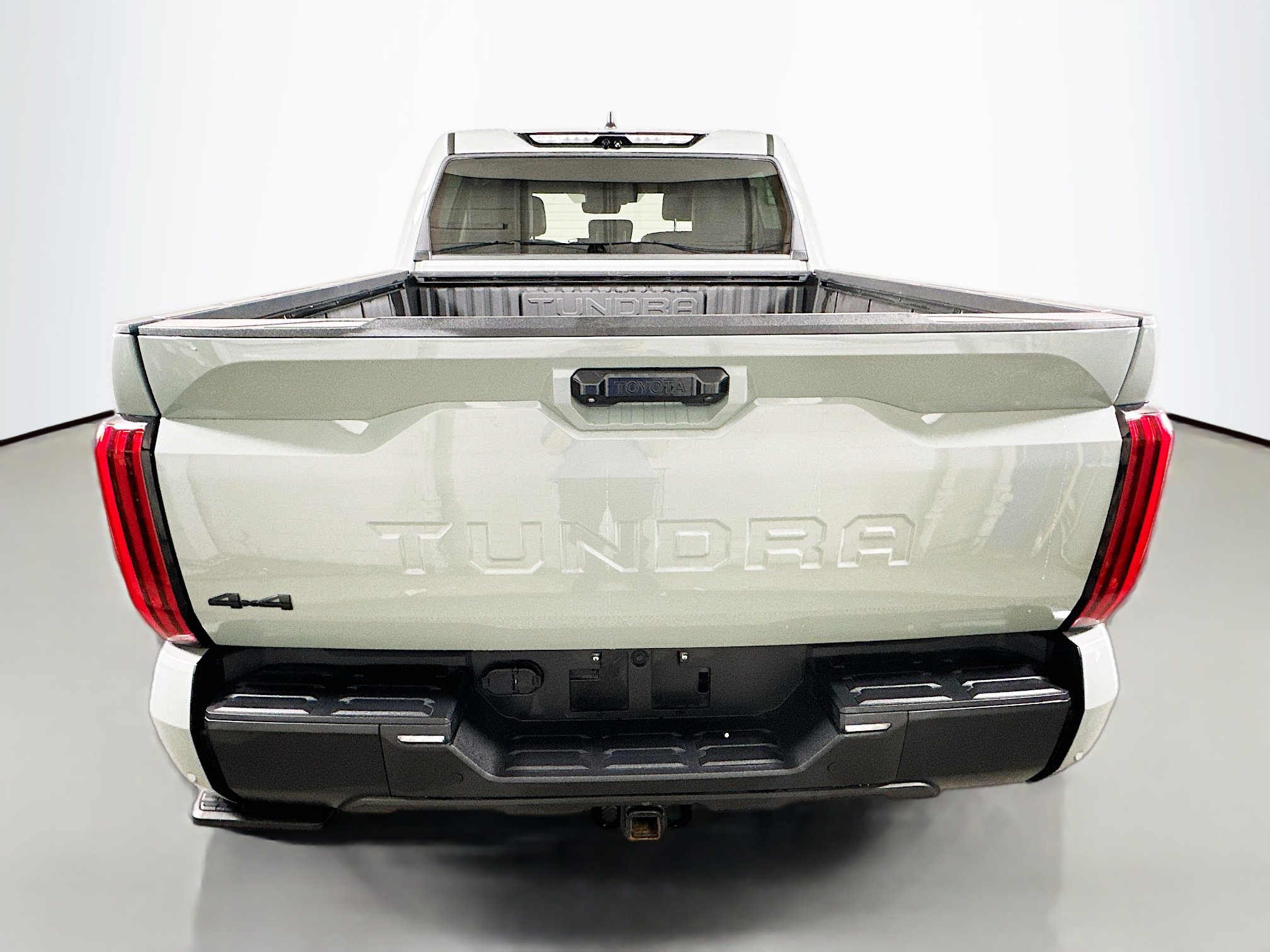 2024 Toyota Tundra Limited photo 6